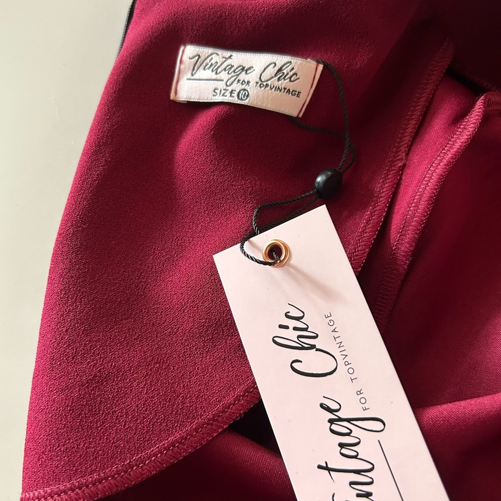 Vintage Chic for Top Vintage Pinup Swing Dress in Cranberry Red - Picture 5 of 8